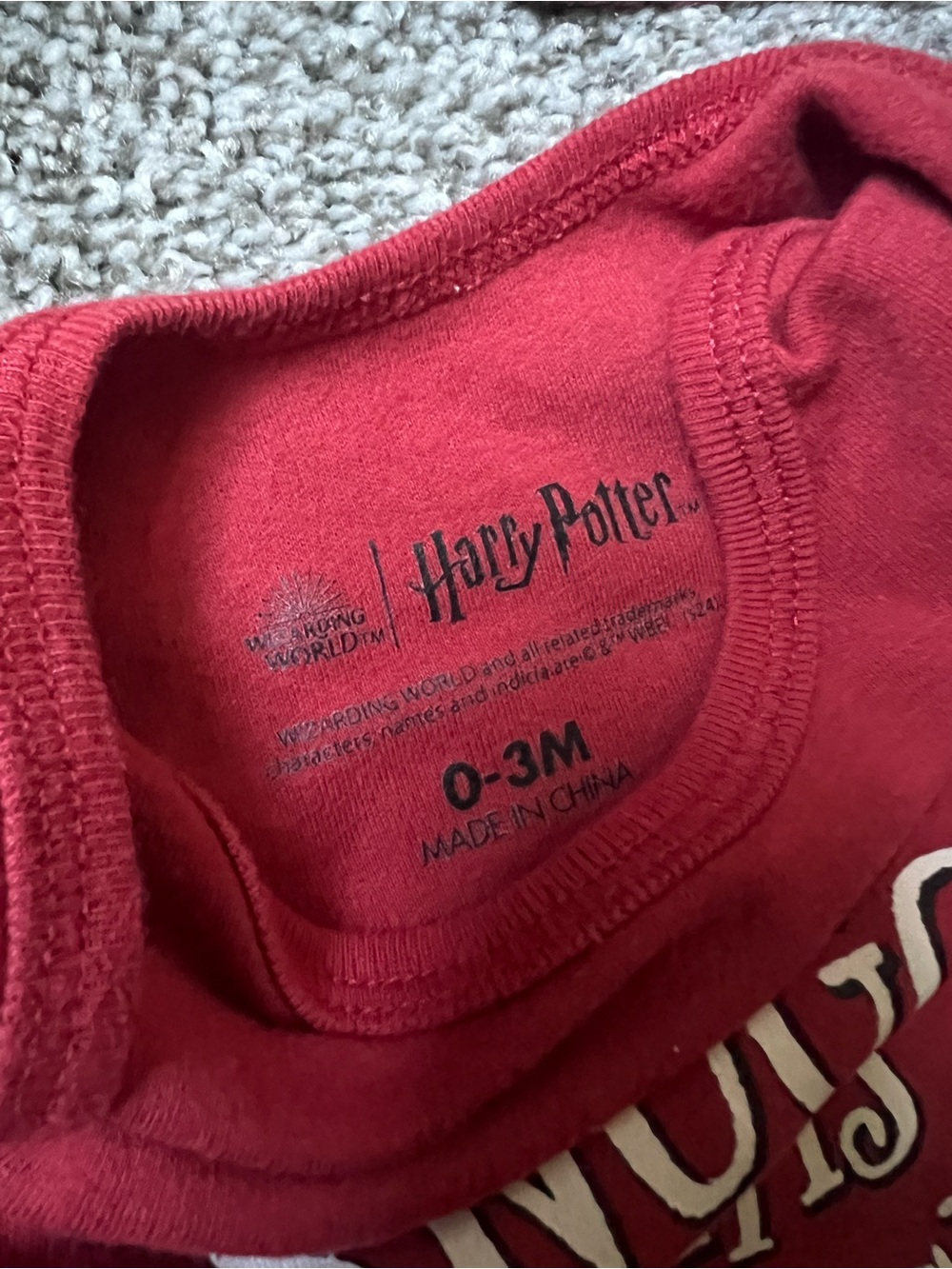 2 Harry Potter Baby Onesies - Picture 2 of 4